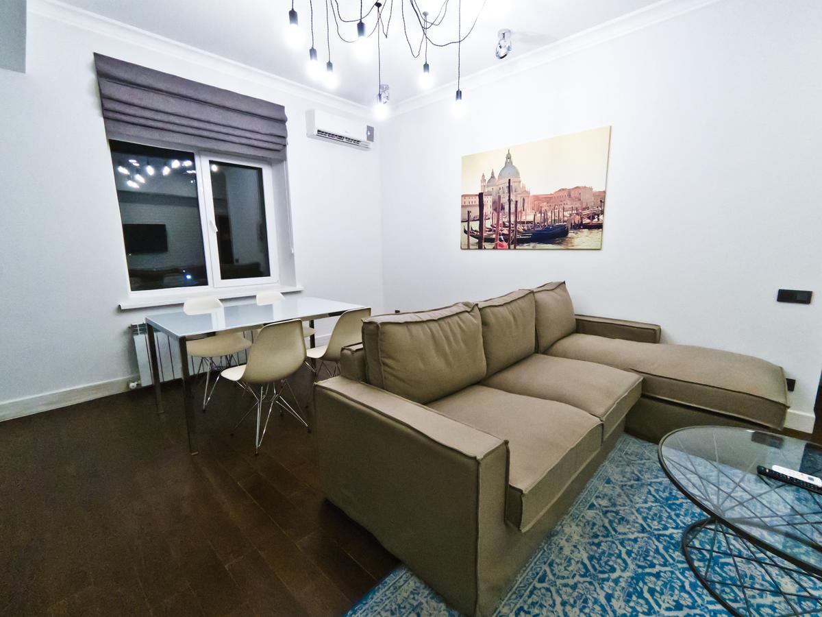 Opera Apartments Almaty Eksteriør bilde